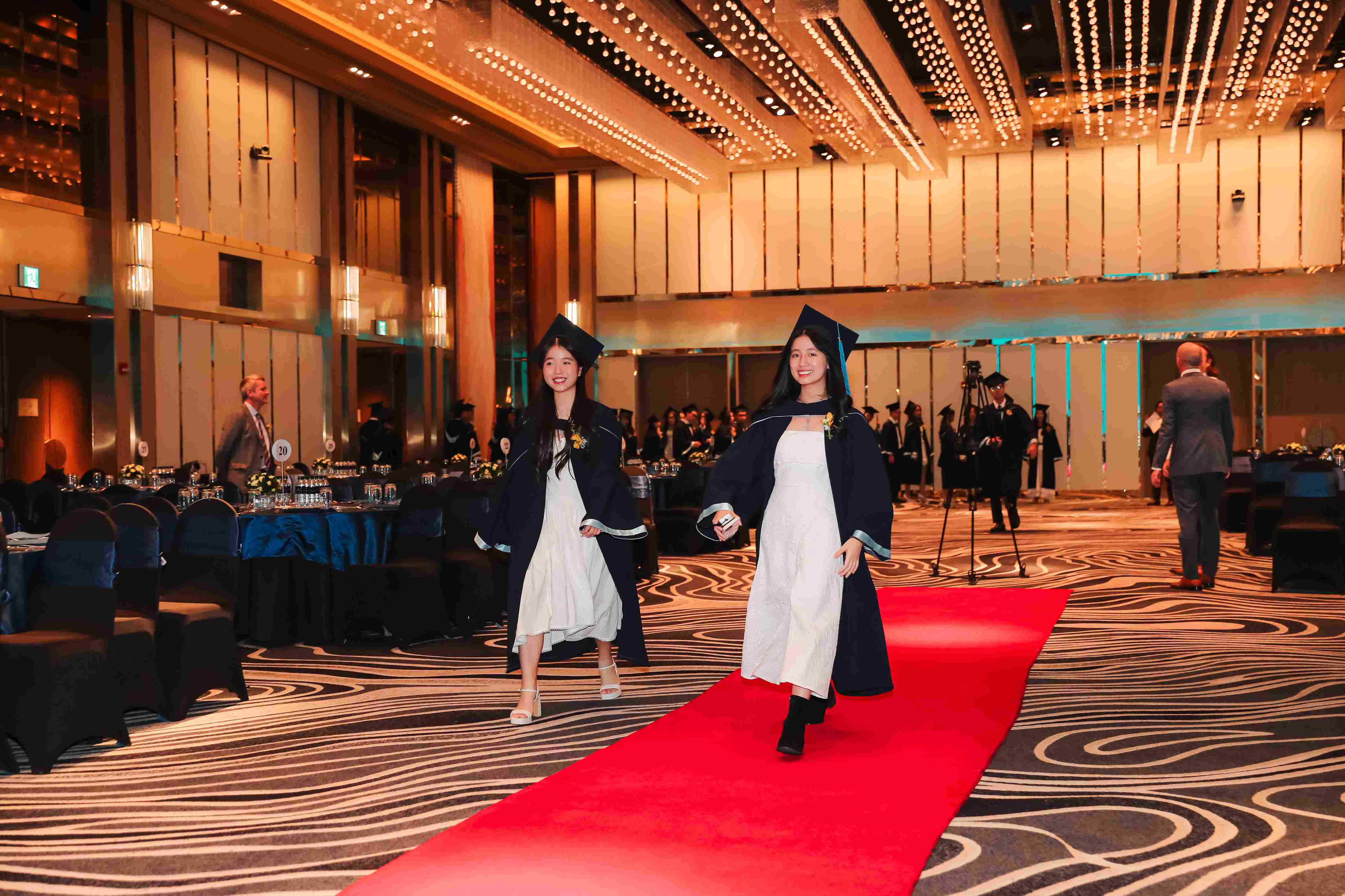 Chúc mừng Nguyễn Phan Thanh An (Anna) chinh phục ban tuyển sinh Đại học Melbourne, Úc - Nguyen Phan Thanh An successfully secures a place at the University of Melbourne