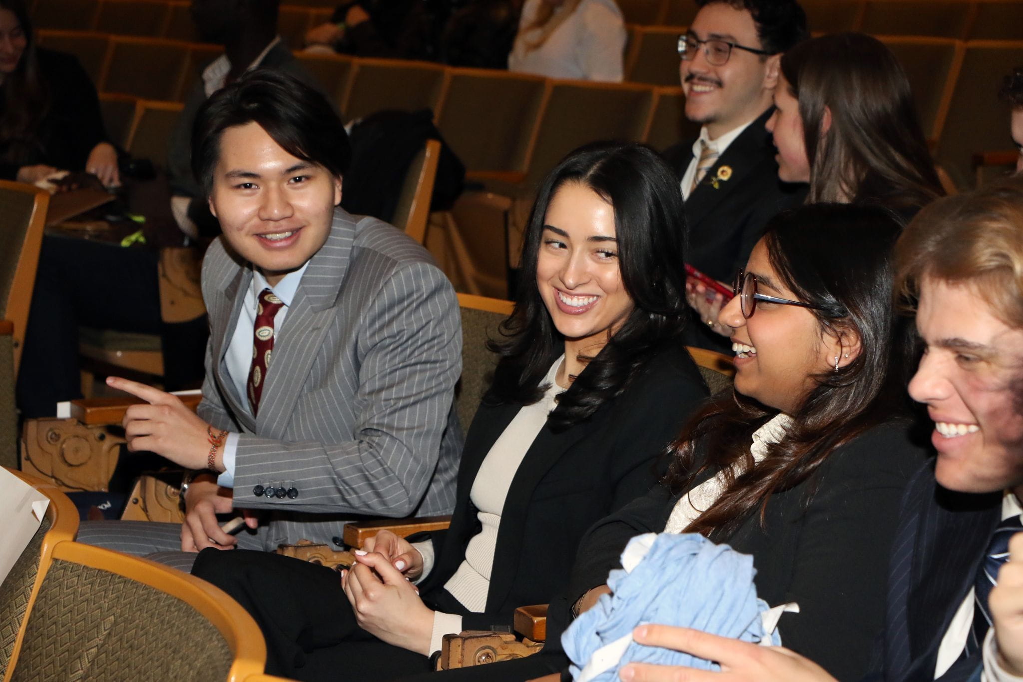 Kevin Luong Nghi, Class of 2023 alumnus wins the best presentation awards at the PVH Corp Ground Floor Challenge Competition 2024, USA - Carousel For News Detail