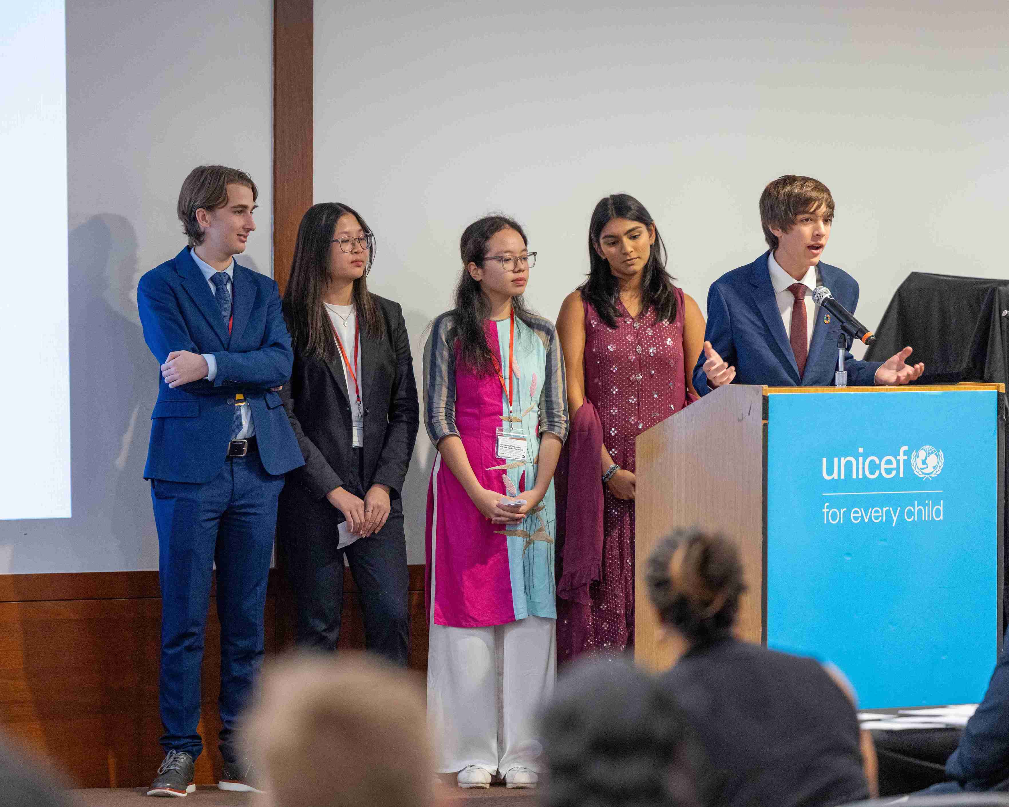 My Tran, Academic Year 2023: Outstanding Success with Admissions to Three American Universities and Over 6.9 Billion VND in Scholarships  - My Tran Academic Year 2023 Outstanding Success with Admissions to Three American Universities