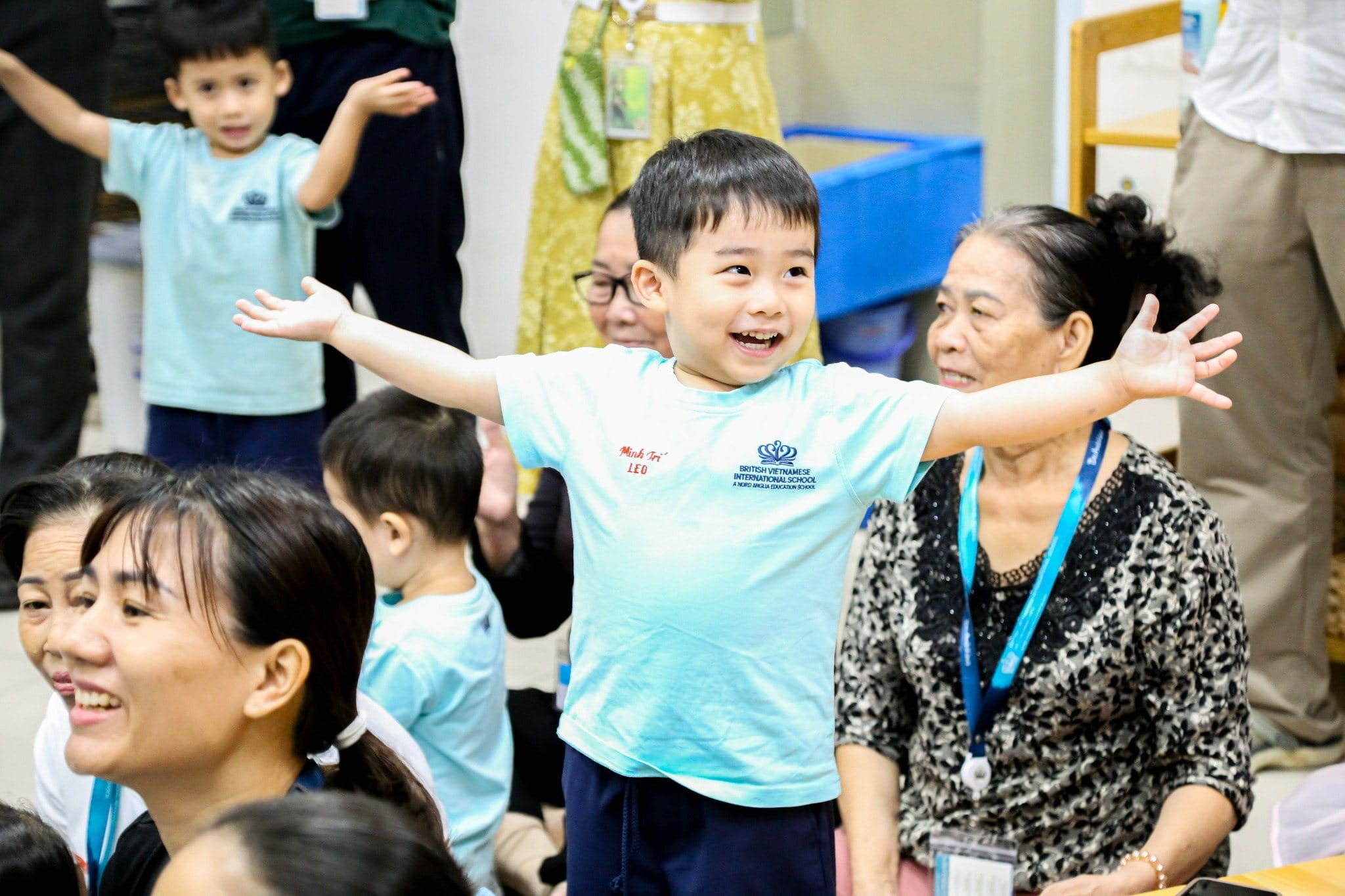 EYFS Stay & Play | When Parents Experience Learning Through Play with Their Children - EYFS Stay and Play When Parents Experience Learning Through Play with Their Children