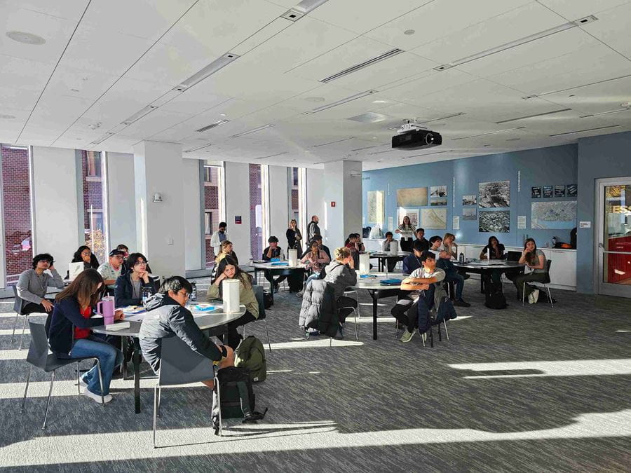 Một tuần khám phá Viện công nghệ hàng đầu Massachusetts (MIT), Mỹ của Phúc Thiên Lớp 10 - A Week Exploring the Massachusetts Institute of Technology MIT USA Phuc Thien Year 10