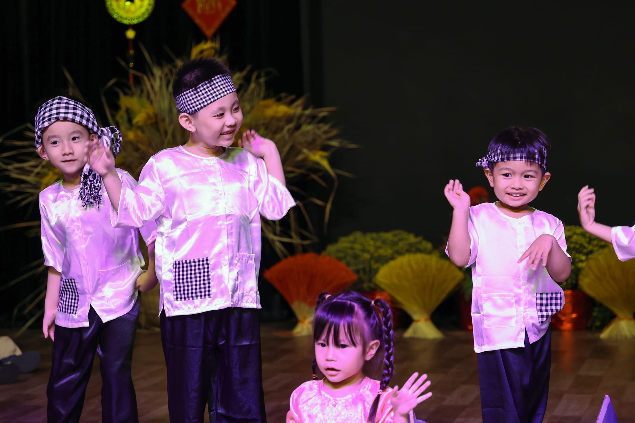 Cùng Các Thiên Thần Nhỏ Tại BVIS Chào Đón Xuân Ất Tỵ! - Carousel For News Detail