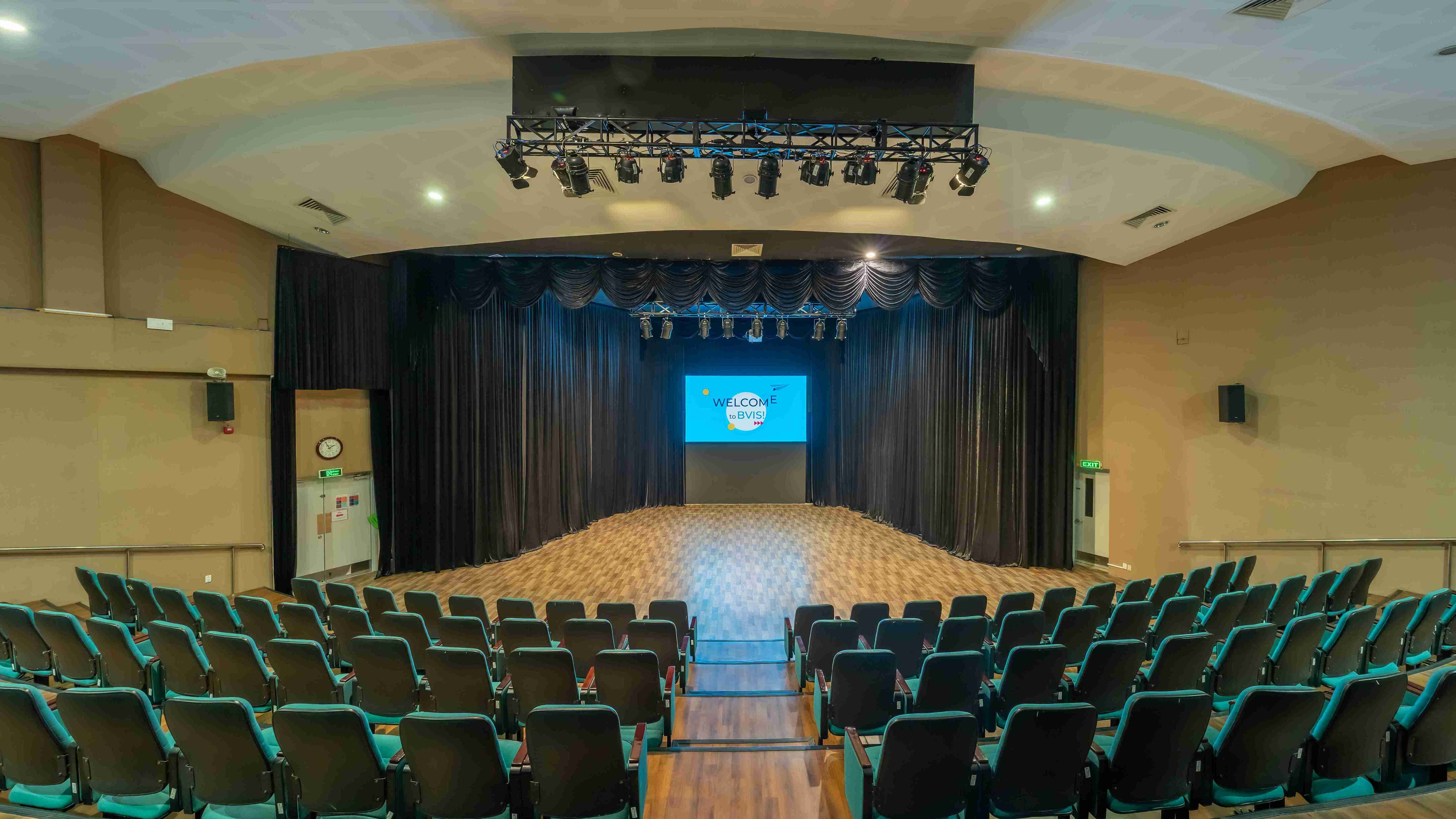 Five Things to Look for on a School Tour  - Carousel For News Detail