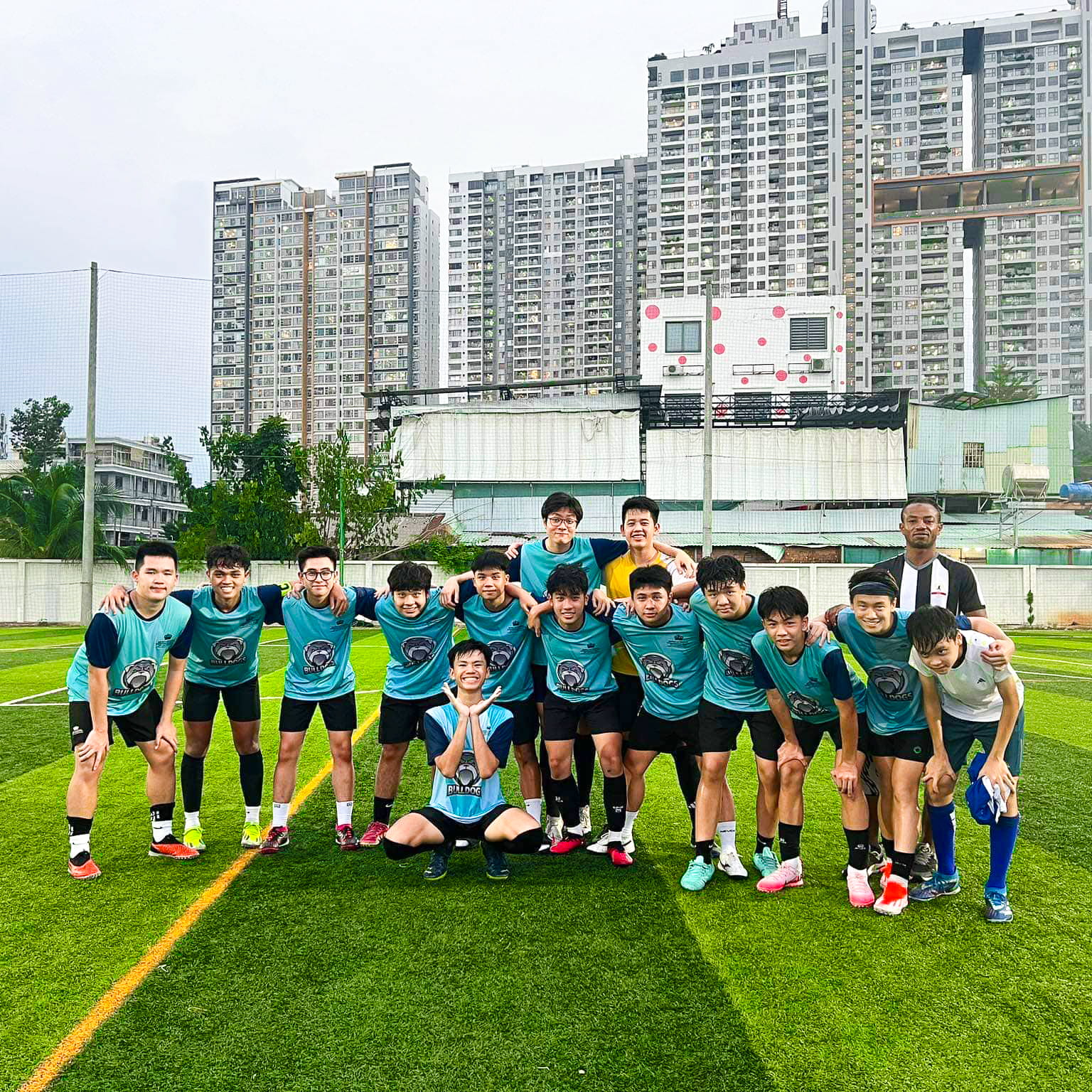 Jun Ann, Niên khóa 2025: Trúng tuyển ba trường đại học danh tiếng tại Vương quốc Anh - JUN ANN CLASS OF 2025 ACCEPTED TO THREE PRESTIGIOUS UNIVERSITIES IN THE UK