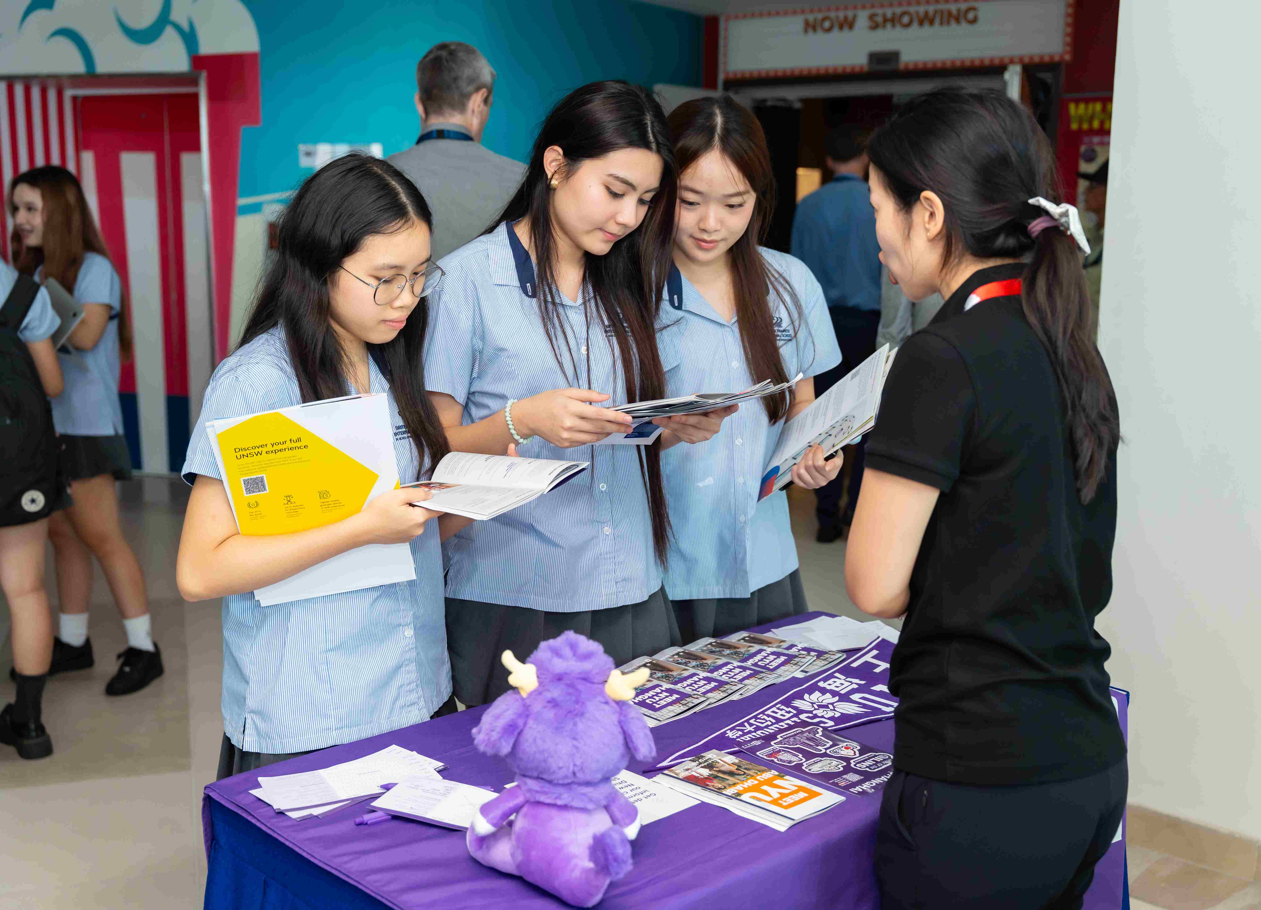 Triển lãm Đại học Toàn cầu 2025 lần đầu tiên tại BVIS TP. HCM diễn ra thành công rực rỡ! - Carousel For News Detail
