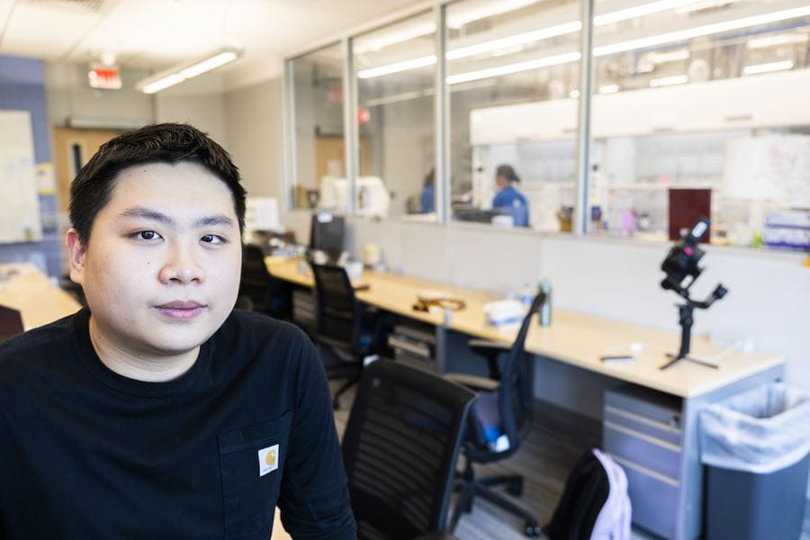 Cựu học sinh BVIS HCMC chinh phục học bổng Tiến sĩ tại Đại học Oxford - BVIS HCMC Alumni Bao Tuan Wins Prestigious Oxford PhD Scholarship