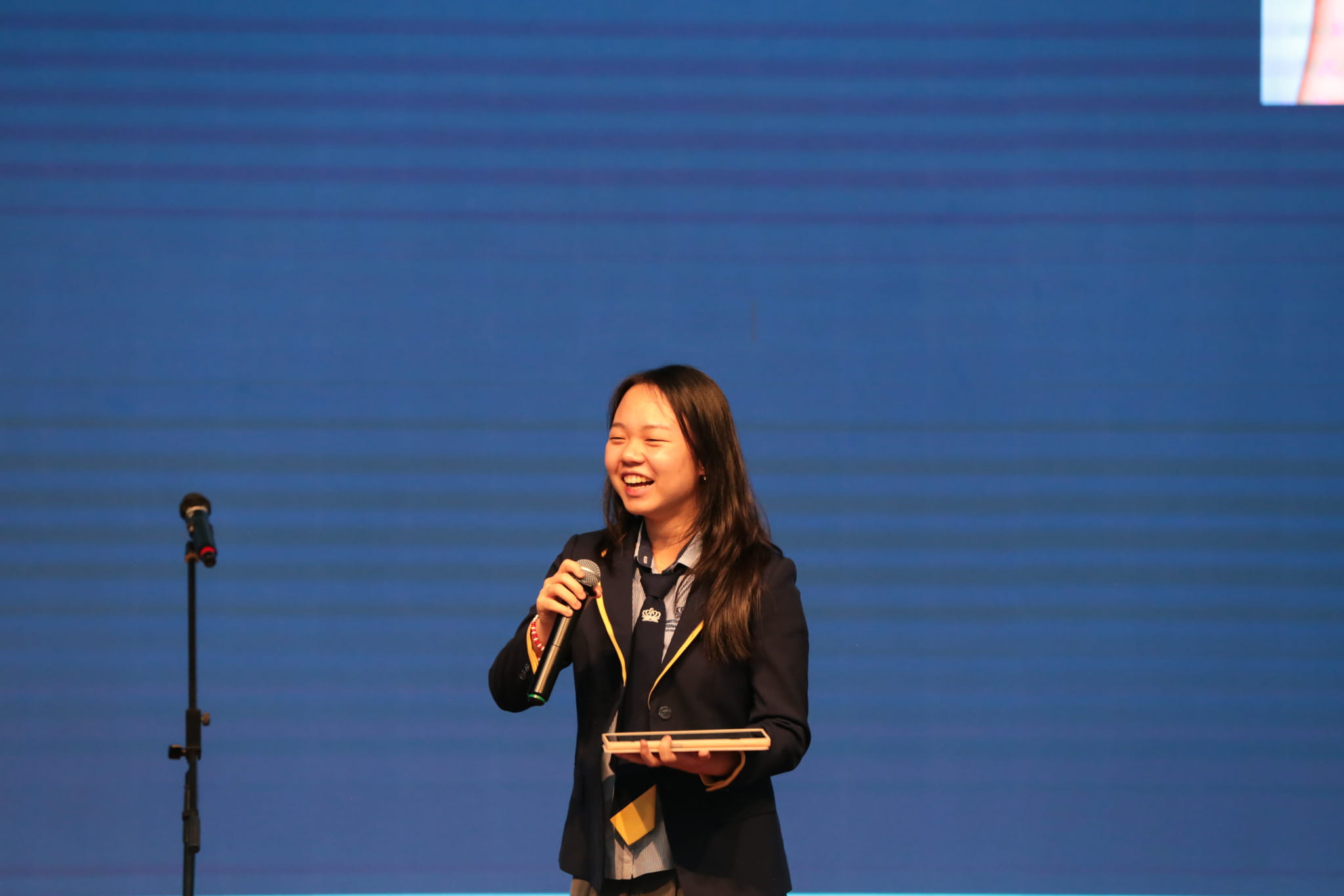 Julie Trần, Cựu học sinh niên khóa 2025: Bứt phá từ BVIS TP. HCM đến Chương trình Kinh doanh hàng đầu tại Mỹ - Julie Tran Class of 2025 Alumna Gaining a Head Start from BVIS HCMC to a top US Business Programme
