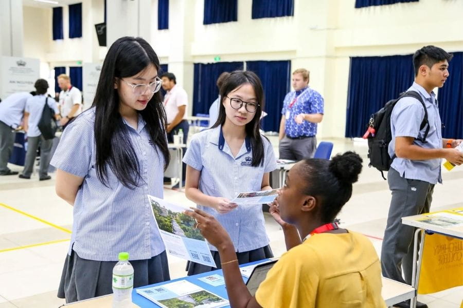 Học sinh cần tìm hiểu kỹ từng quốc gia trước khi du học