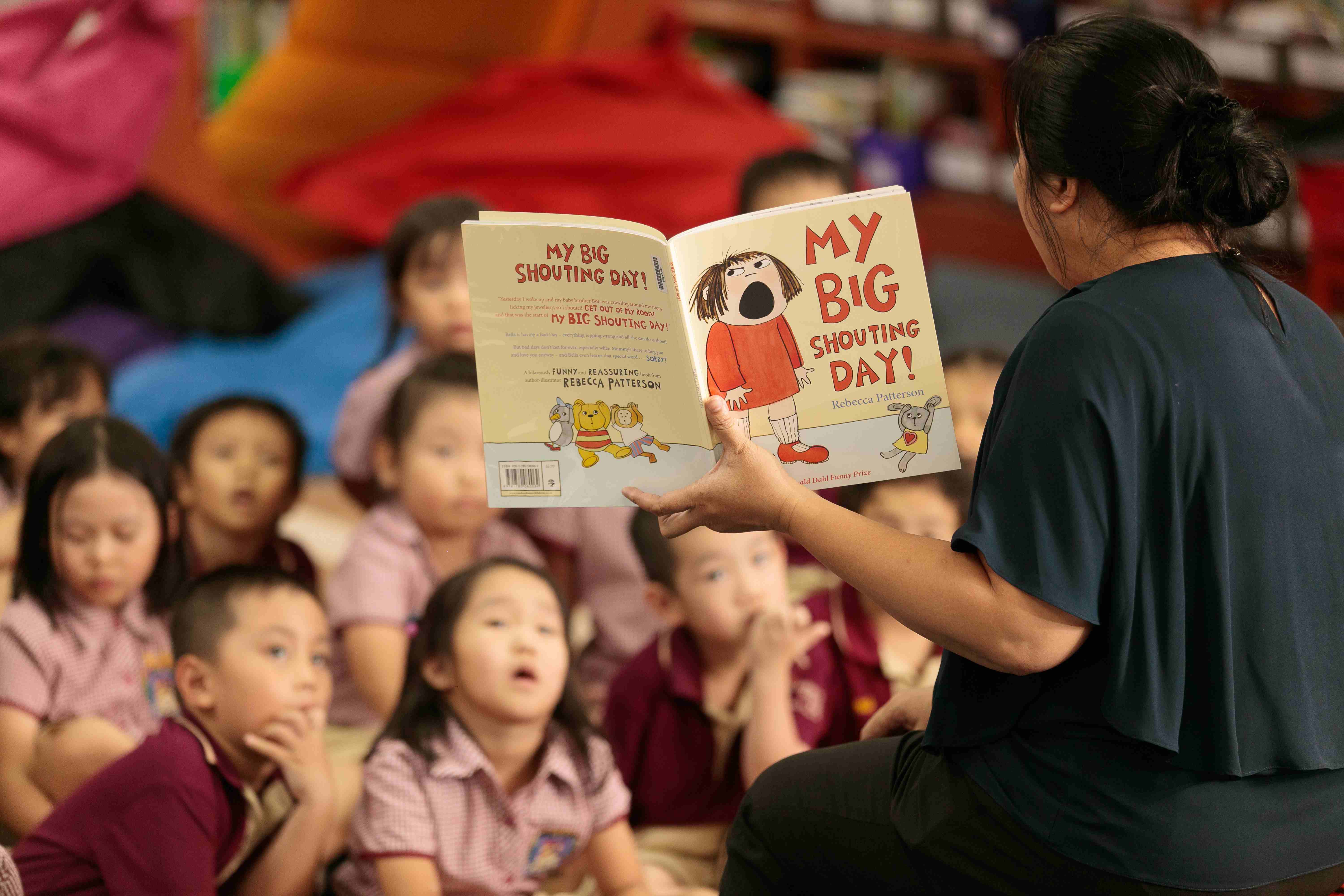 Giáo dục trí tưởng tượng cho trẻ – bộ sách thiếu nhi của cô Trúc – thủ thư - educate-young-childrens-imagination-childrens-book-series-by-ms-truc-librarian