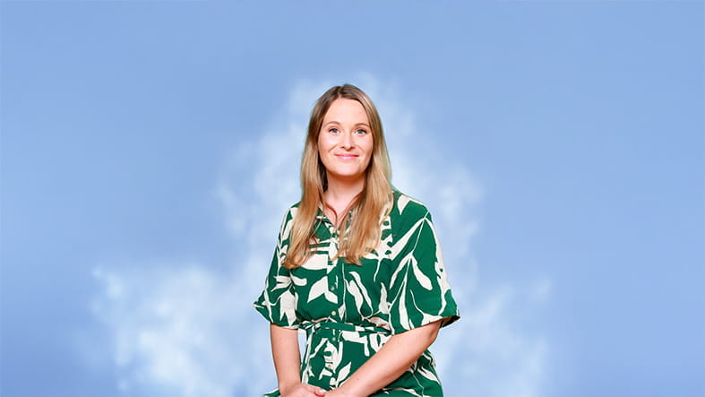 Cô Eliza Hart - Mrs-Eliza-Hart