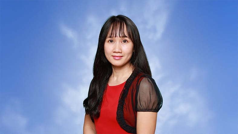 Cô Huyền Nguyễn - Ms-Huyen-Nguyen