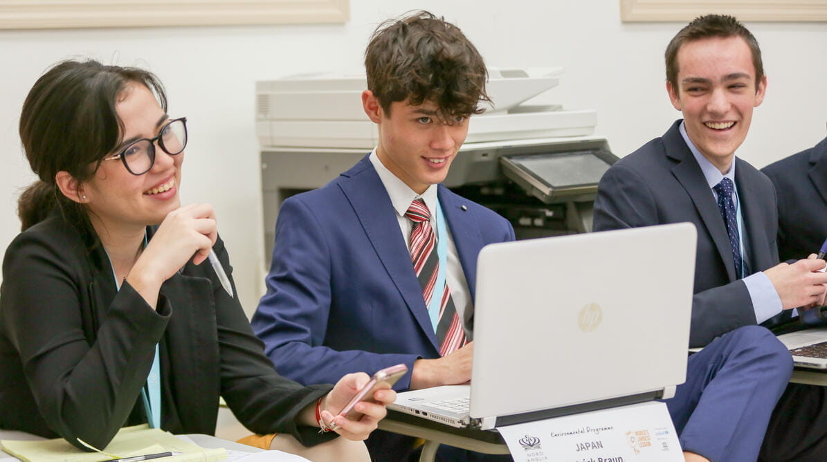 Student working together during Model UN event