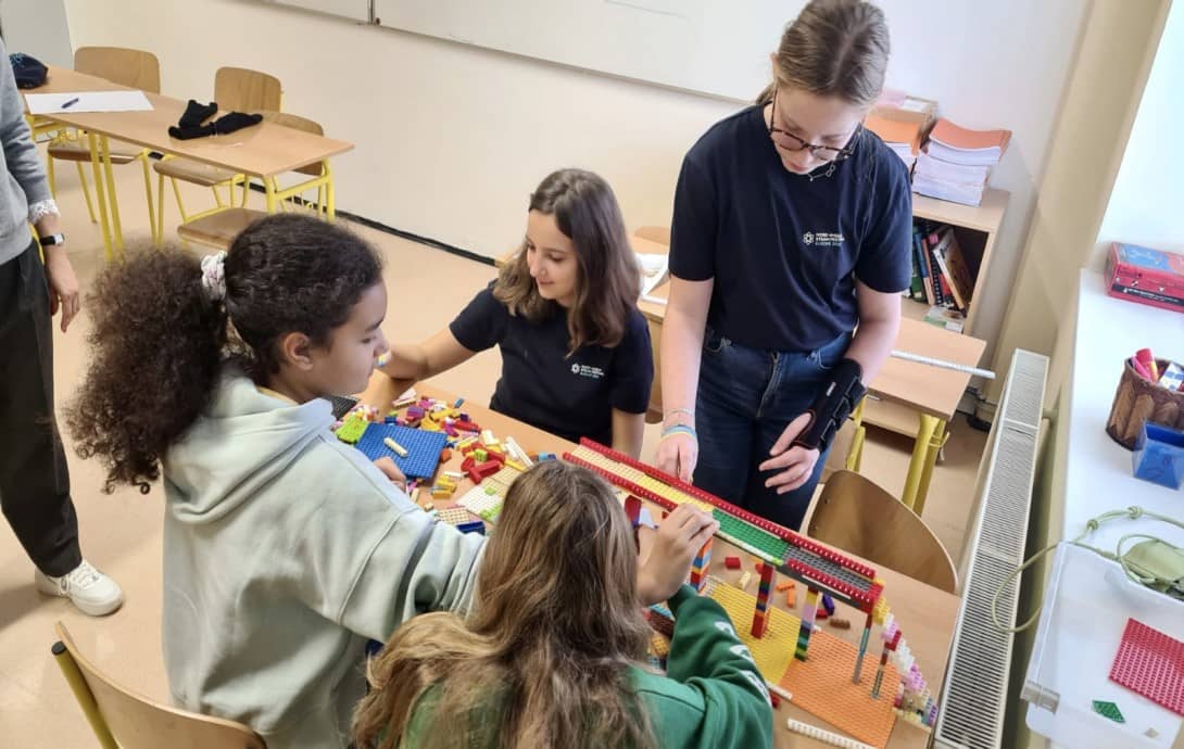 Nord Anglia Education Europe STEAM carousel image 1jpg