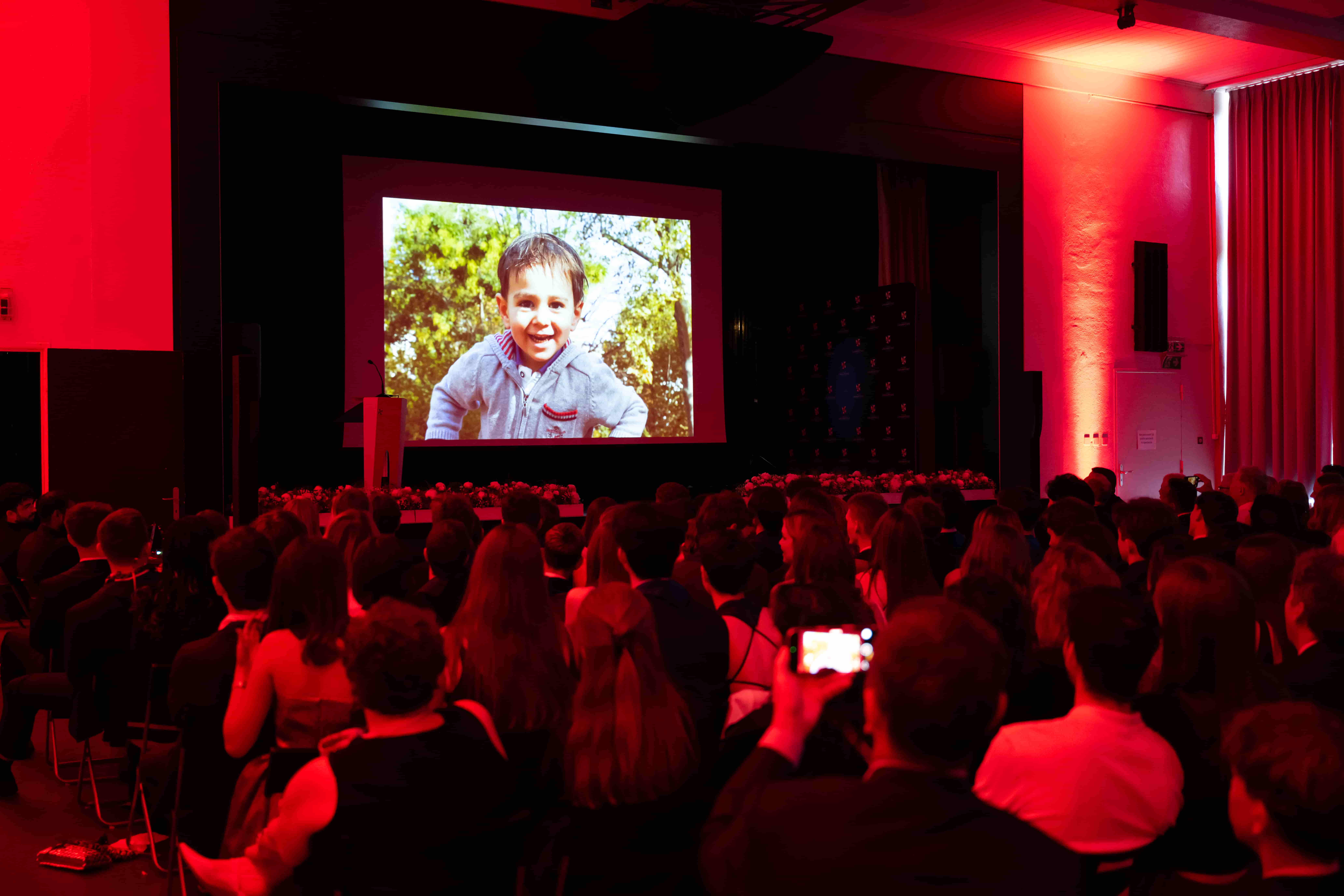 GraduationChampittet25412minjpg