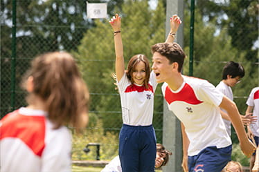 Ce qui rend notre école spéciale | Collège Champittet - Feature Cards - Champittet