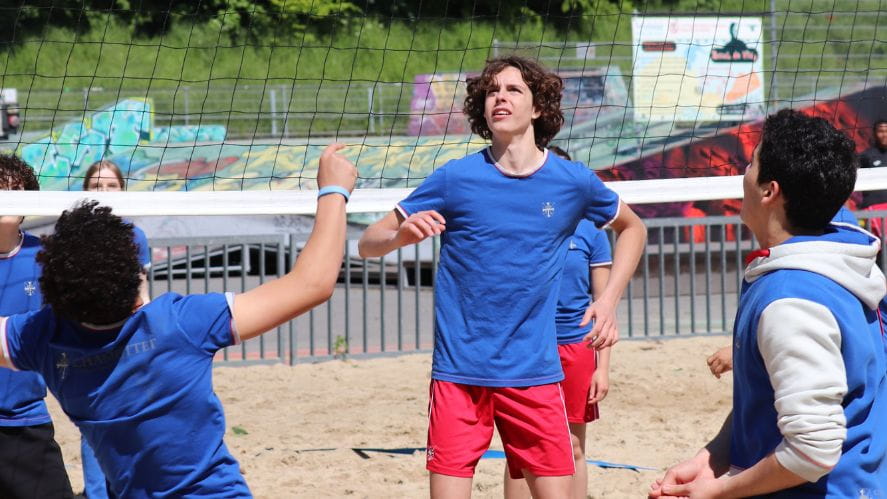 Students Get Active Outdoors | Collège Champittet - Outdoor sports