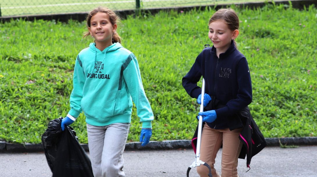 Student initiatives - Student initiatives