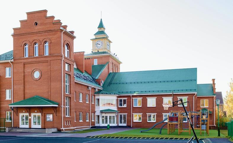 International School Moscow building