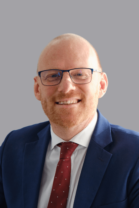 How We Teach | International College Spain - Feature Cards Pattern