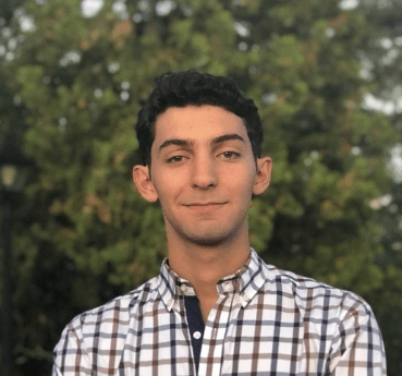 Academic Excellence | International College Spain - Feature Cards Pattern 1