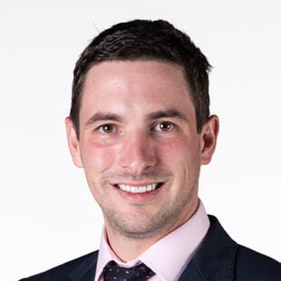 Notre méthode d'enseignement | La Côte International School Aubonne - Feature Cards Pattern