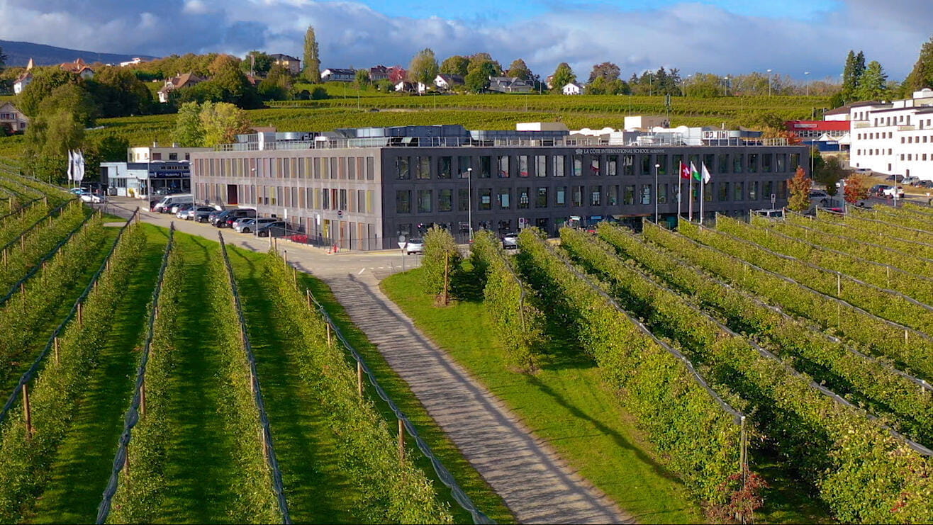 Notre Campus | La Côte International School Aubonne - Suisse - Level 2 Page Header With Text Only