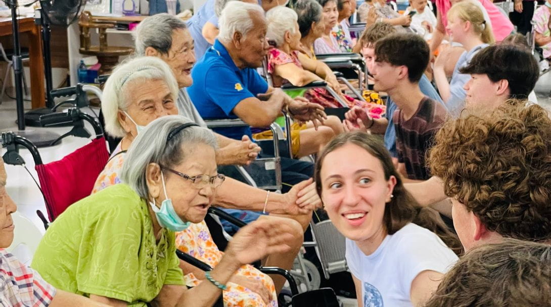 LaCoreCASExpeditionCarouselImage2jpg