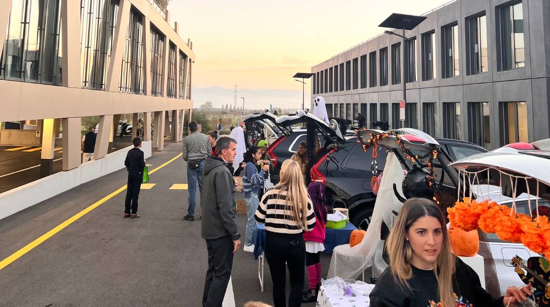 PTA | La Côte International School Aubonne, Switzerland - Carousel Default Full