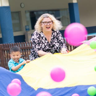 ノードアングリア・インターナショナルスクール上海浦東|英国式×国際教育|NAIS Pudong - 03 - Feature Cards Pattern - RU