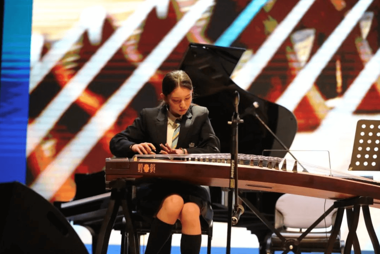 Pre-Christmas Performing Arts Shows - Pre-Christmas Performing Arts Shows