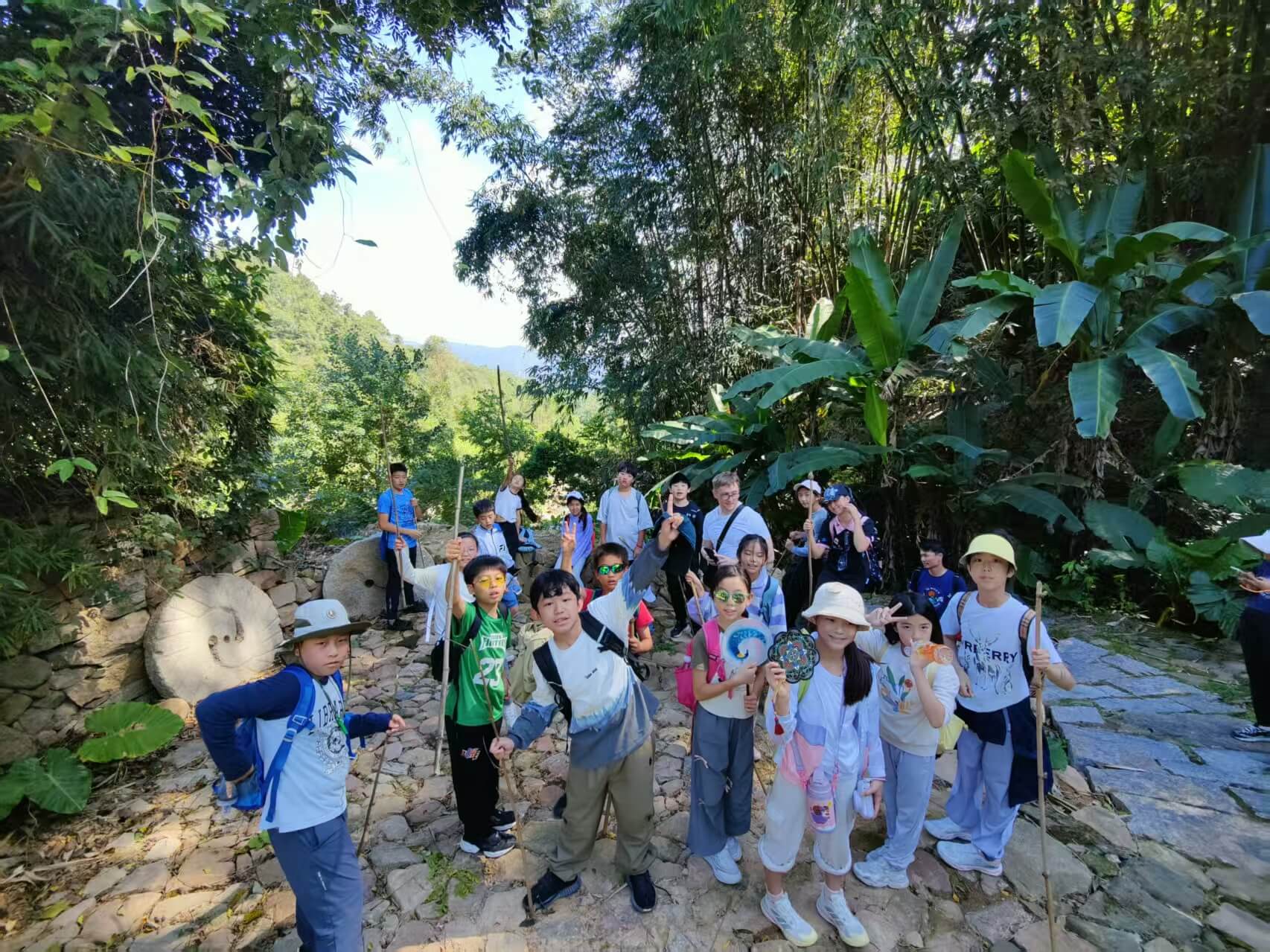 Year 6 and 7 Explore Fujian - Year 6 and 7 Explore Fujian