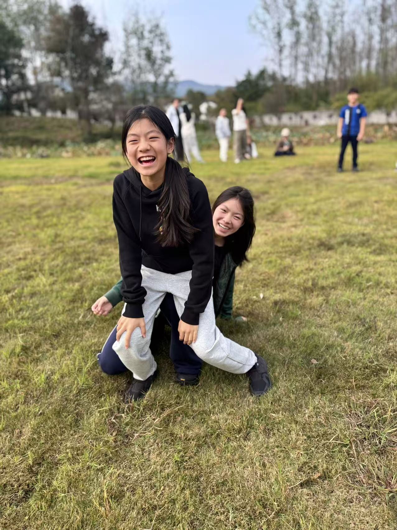 Year 8 and 9 Explore Huangshan for Enrichment Week - Year 8 and 9 Explore Huangshan