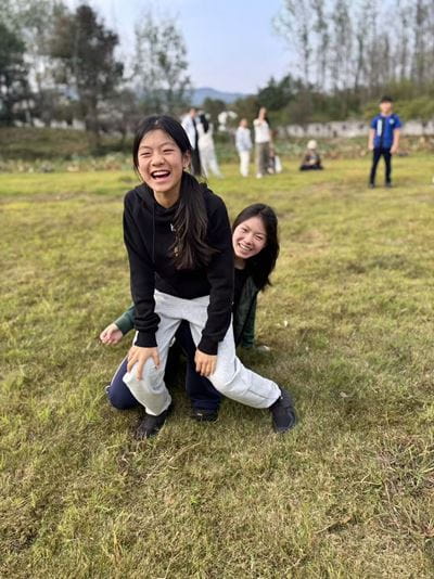 Year 8 and 9 Explore Huangshan for Enrichment Week - Year 8 and 9 Explore Huangshan