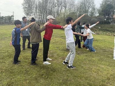 Year 8 and 9 Explore Huangshan for Enrichment Week - Year 8 and 9 Explore Huangshan