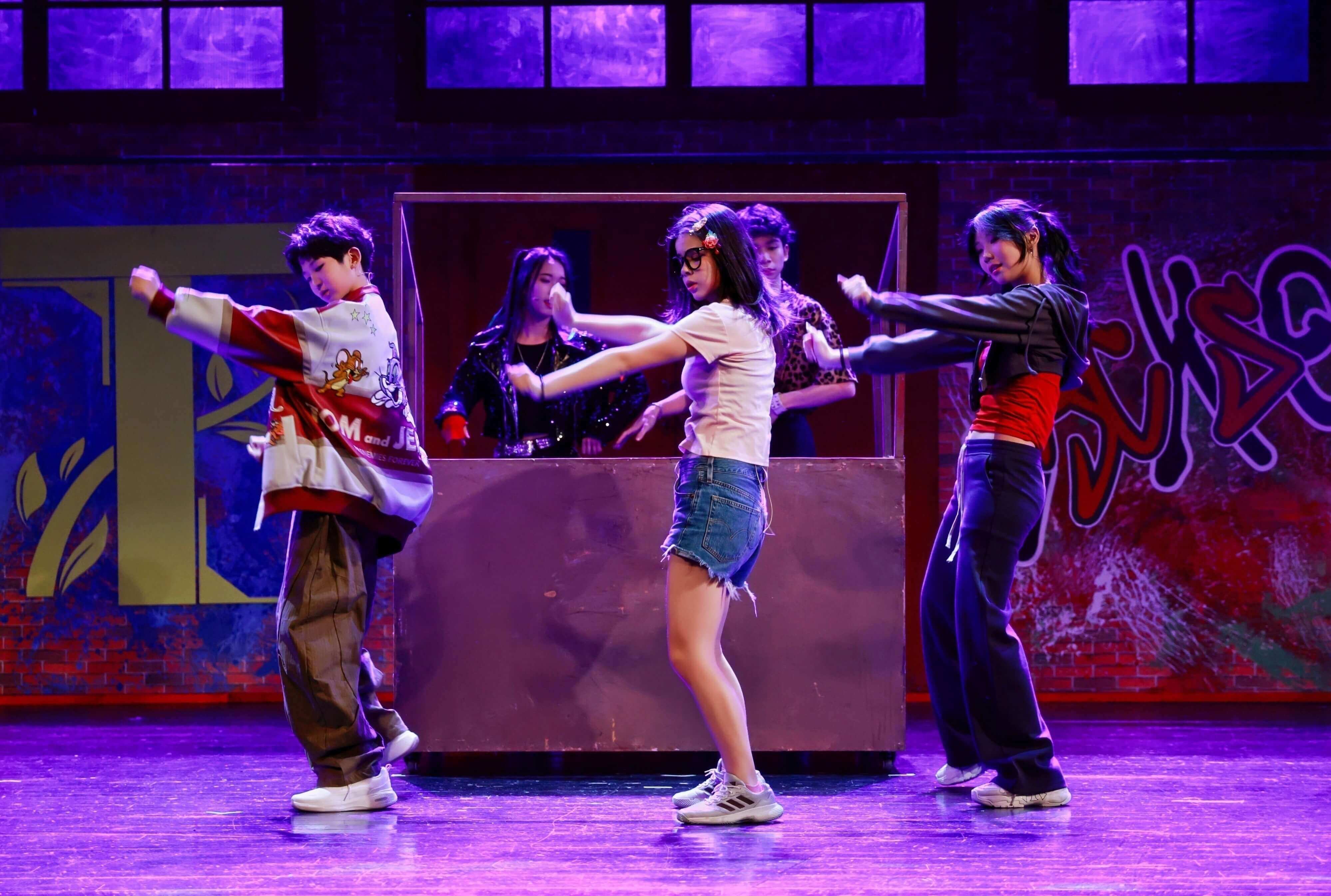 Student success: Happy Z. and Alina S. - Student success Happy Z Y7 and Alina S Y5