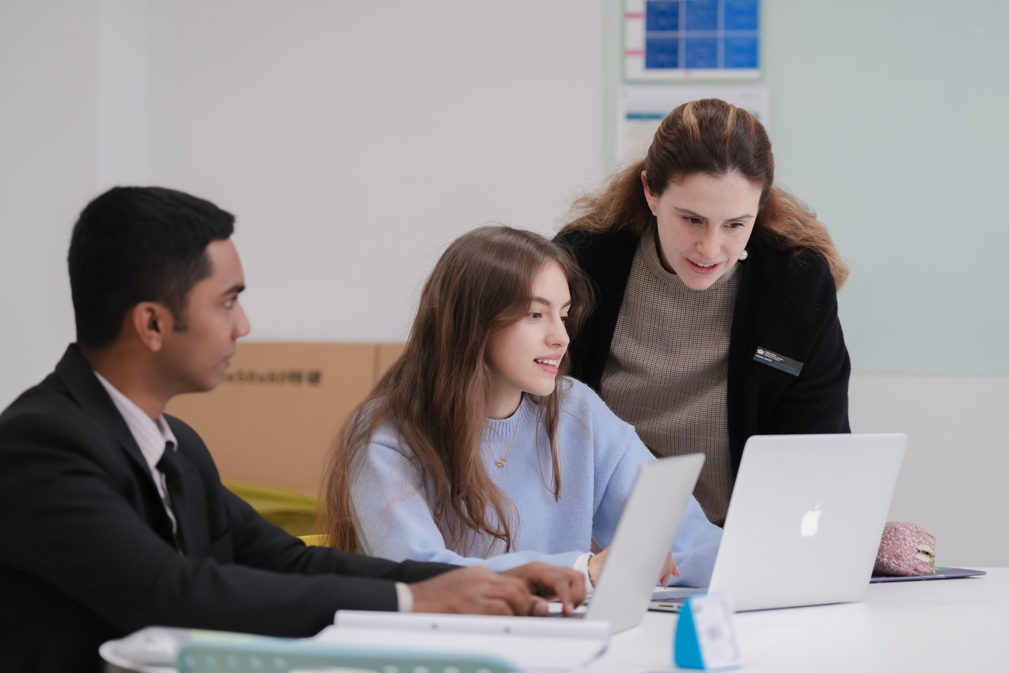 AI at NAIS Pudong Embracing Innovation While Teaching Timeless Thinking Skills - AI at NAIS Pudong Embracing Innovation While Teaching Timeless Thinking Skills