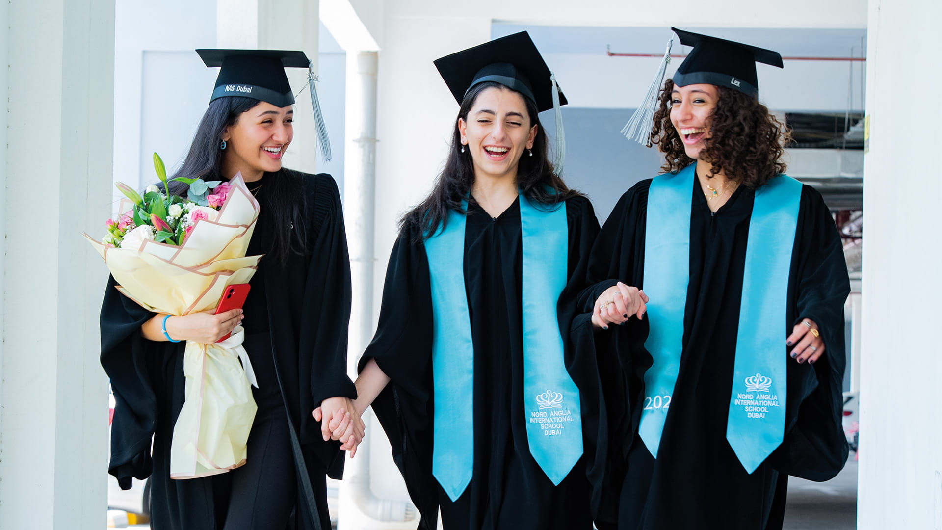 Sixth Form - Full Width Image 2 Unis