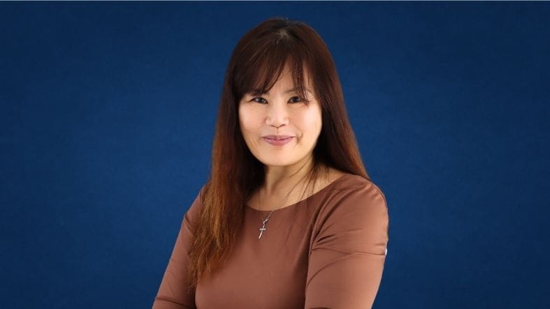 Vickie Jiyooun Hong - Vickie Jiyooun Hong
