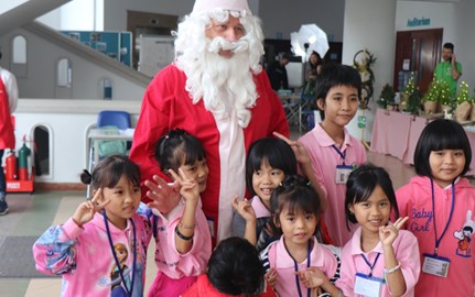 Christmas BISzaar 2019 | British International School HCMC