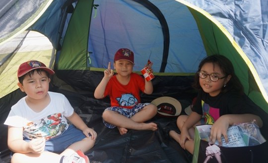 Cắm trại đã trở thành hoạt động yêu thích của các em học sinh lớp