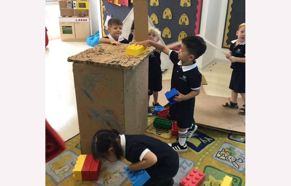 budding builders tub