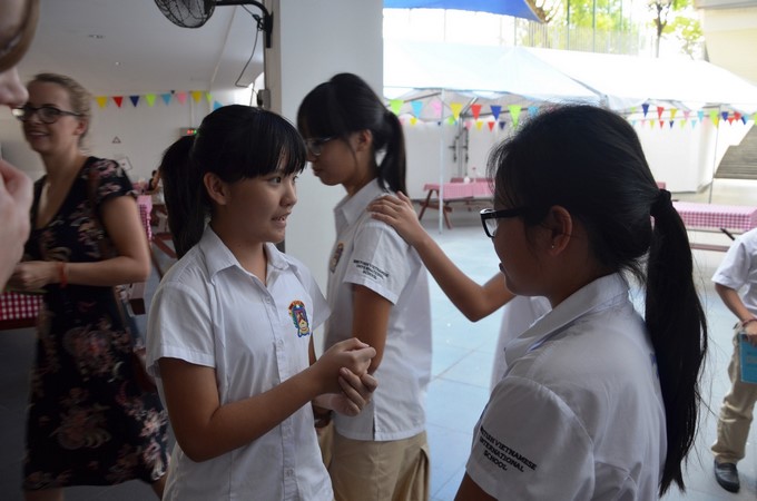 Speak English Week