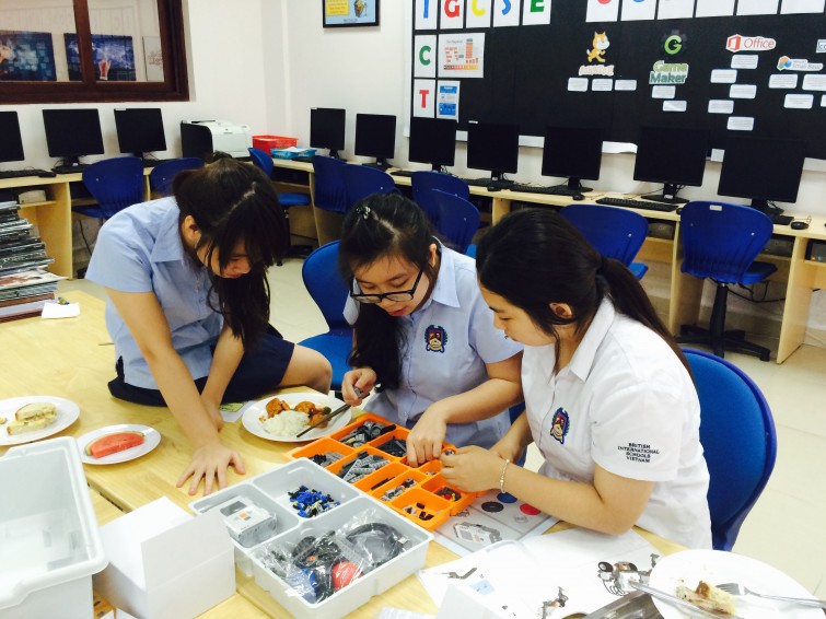 British International School Hanoi Robotic Club (1)