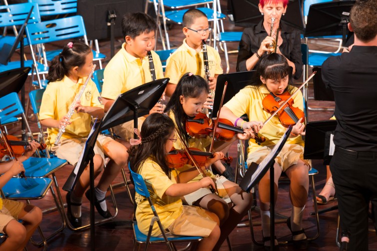 Tu Xuong Primary at BIS Spring Concert 2015