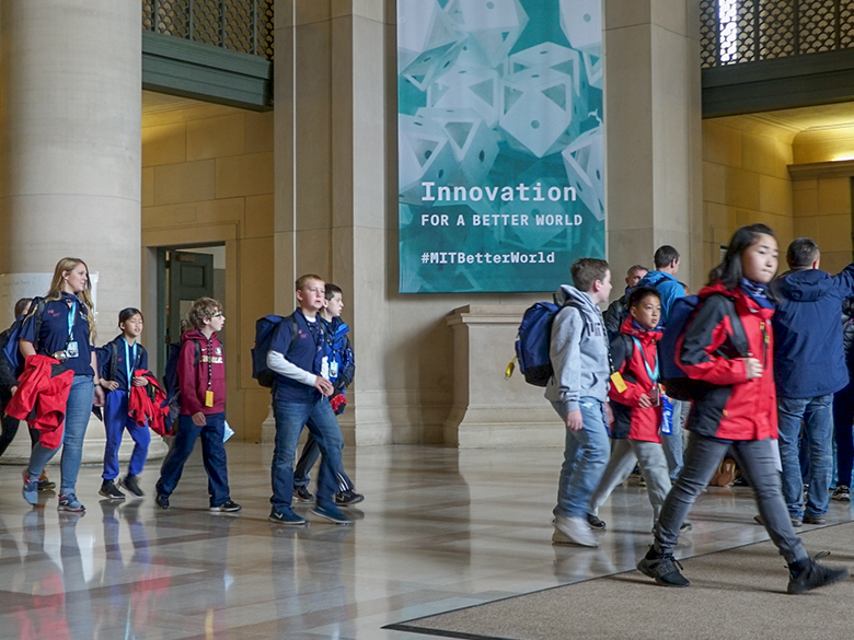 Nord Anglia Education students at MIT