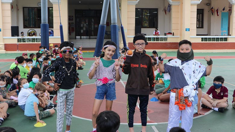 Fashion show year 4