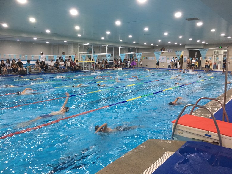 AquaBears start their competitive year with a ‘SPLASH’ British School ...