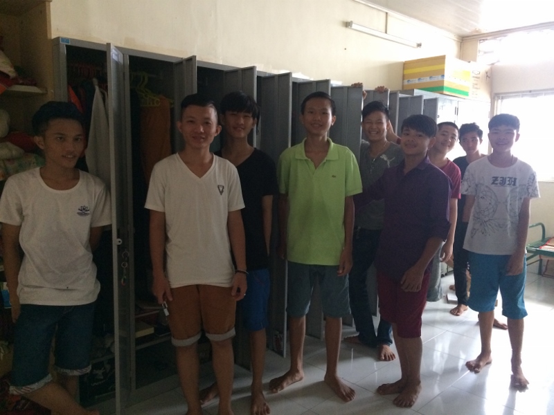 BIS HCMC APS Donation Report – Christmas BISzaar 2016 4 (800x600)