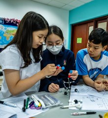 Secondary students study science BIS Hanoi