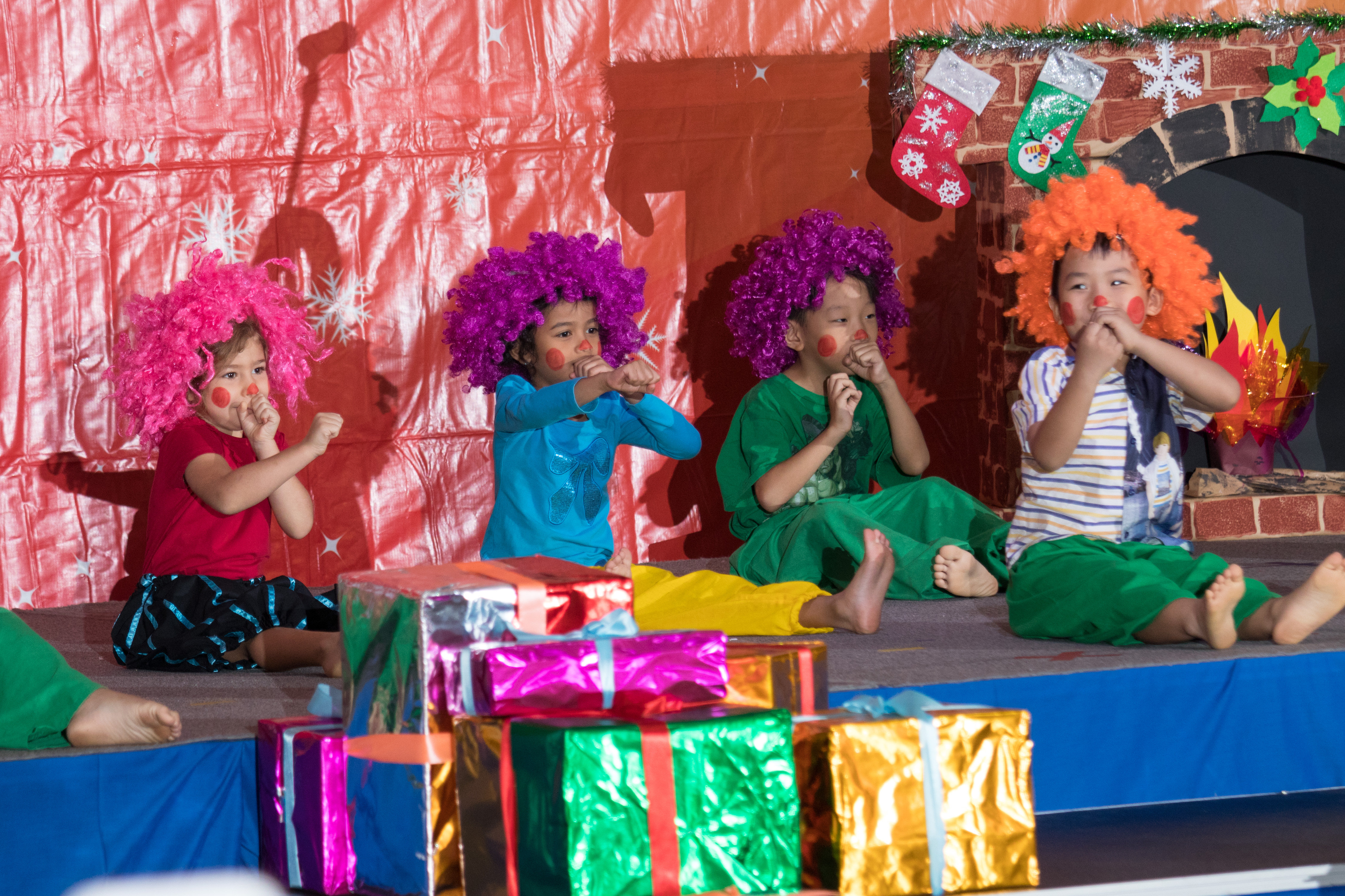 MP1 Christmas Show 17-6732